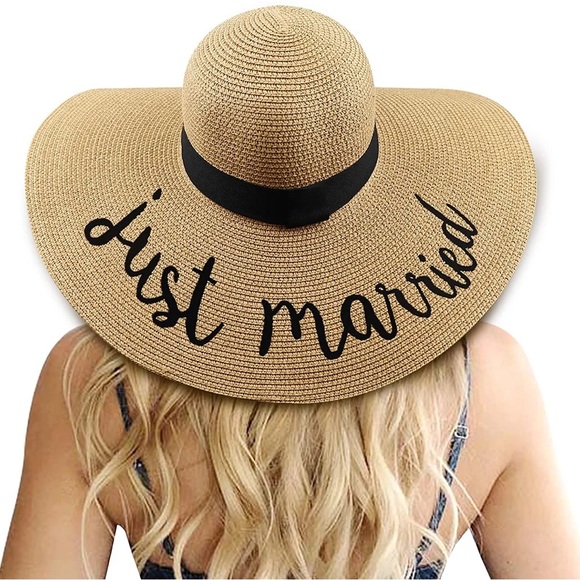 💓 Just Married bundle (beach hat - sign and car magnets) - Picture 3 of 6
